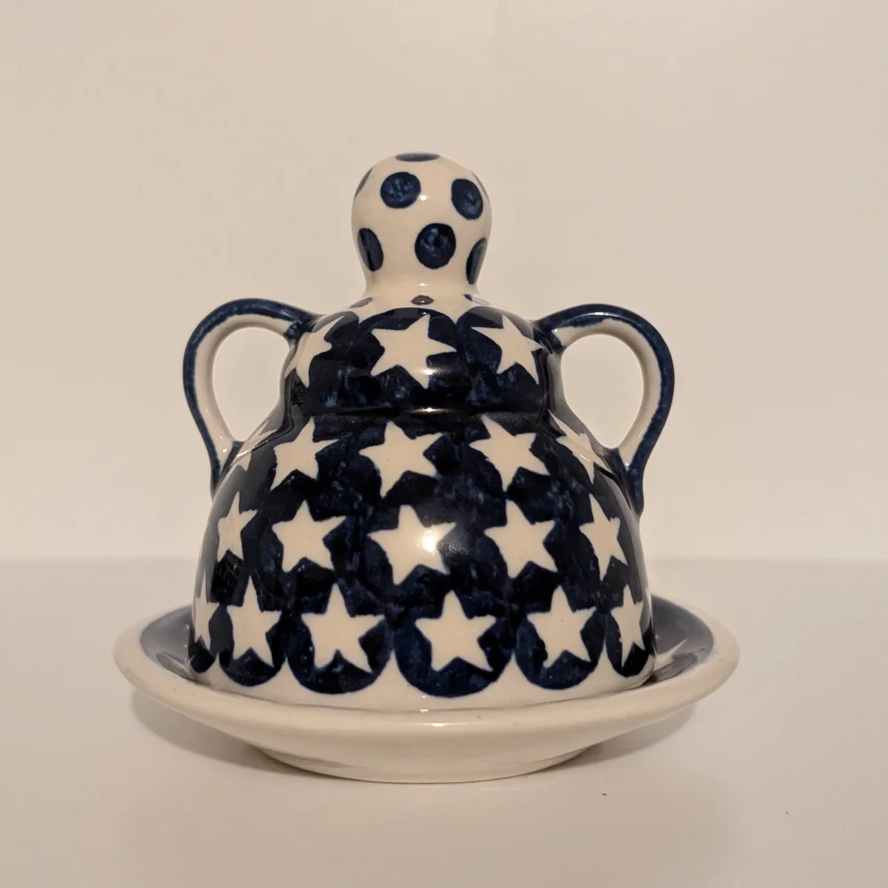 BOLESLAWIEC Cheese Lady Mini Pottery Stars Stripes - Picture 2 of 5